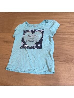 The Children's Place Girls' Light blue Tee – Size 5T/5